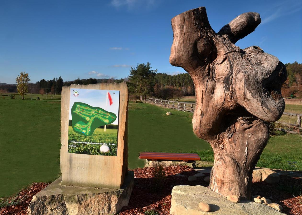 Raj Sportovni A Rekreacni Resort Branzez Kněžmost Bagian luar foto