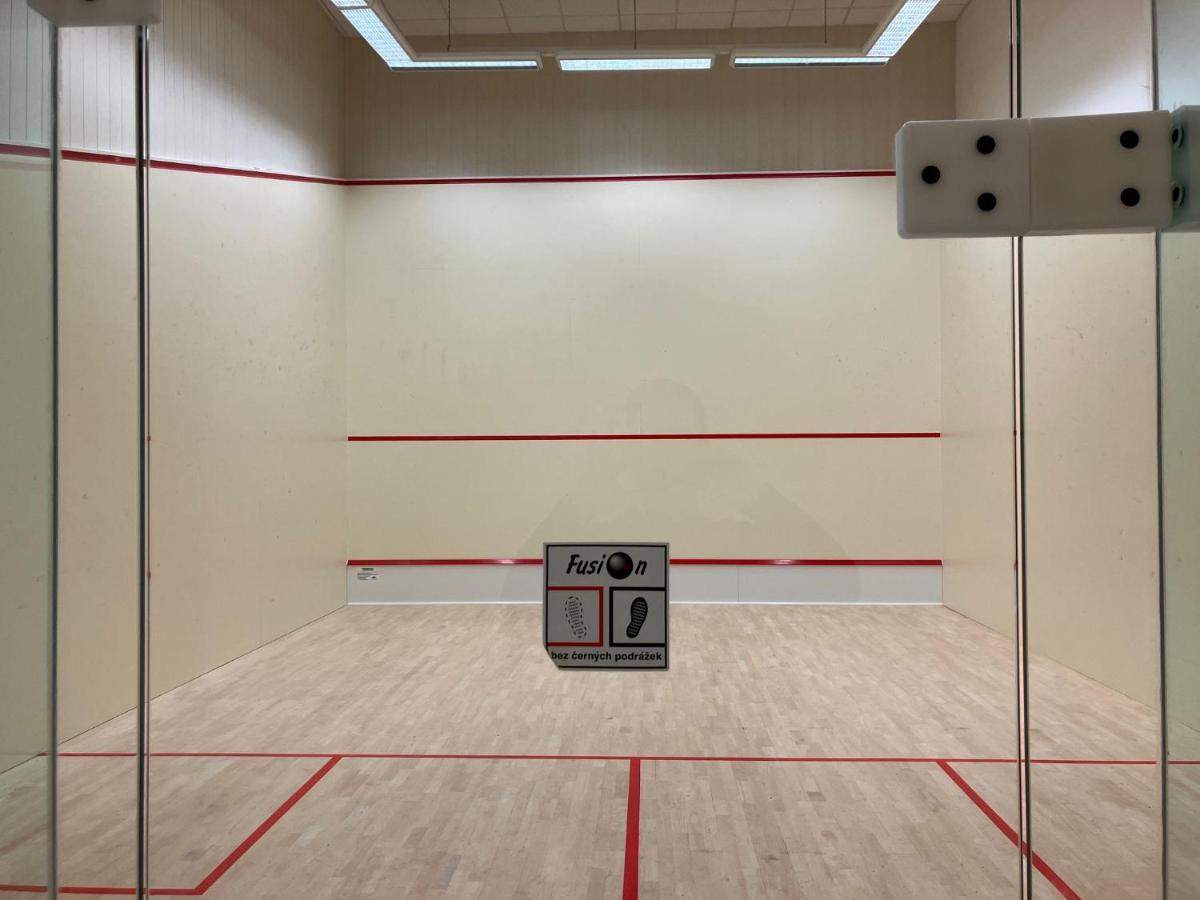 Raj Sportovni A Rekreacni Resort Branzez Kněžmost Bagian luar foto