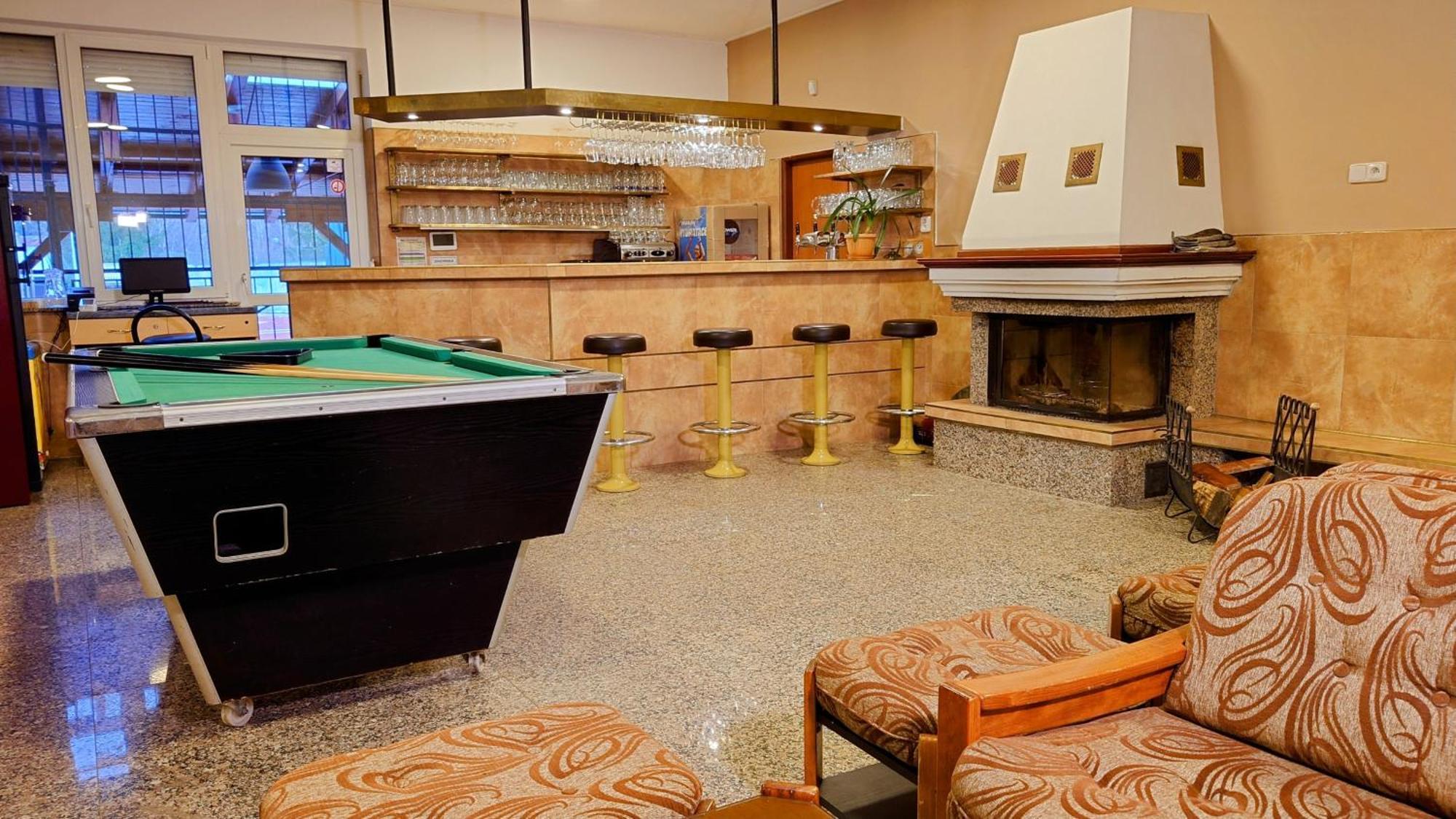 Raj Sportovni A Rekreacni Resort Branzez Kněžmost Bagian luar foto