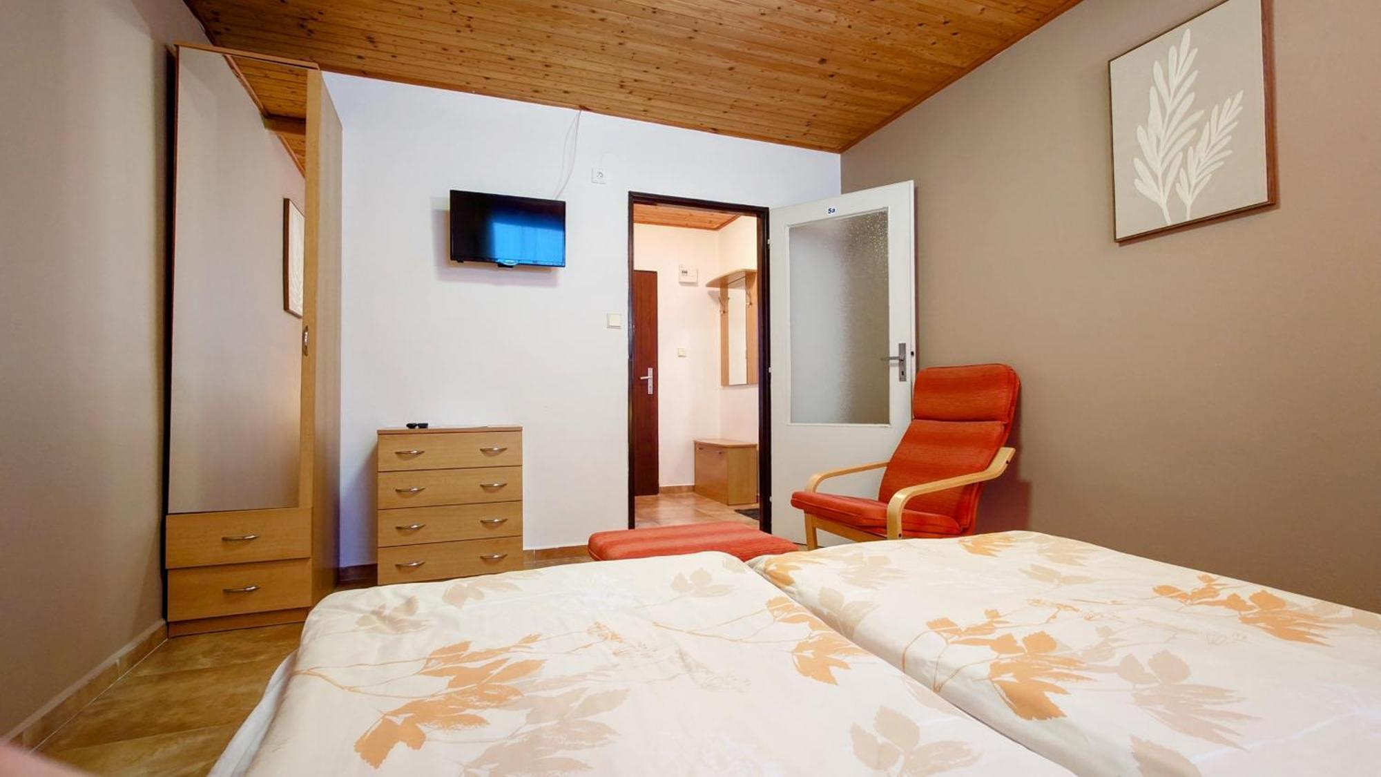 Raj Sportovni A Rekreacni Resort Branzez Kněžmost Bagian luar foto